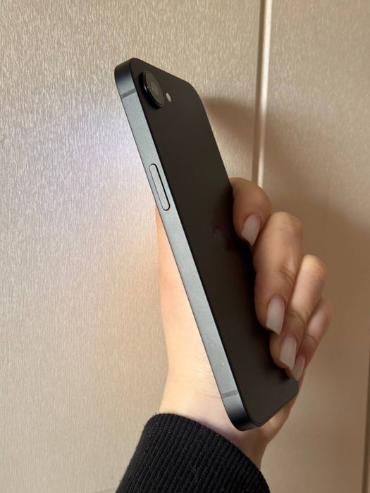 Iphone 16e 128GB, Neverlock, 100% бат, Стан Нового, Айфон 16е 128гб