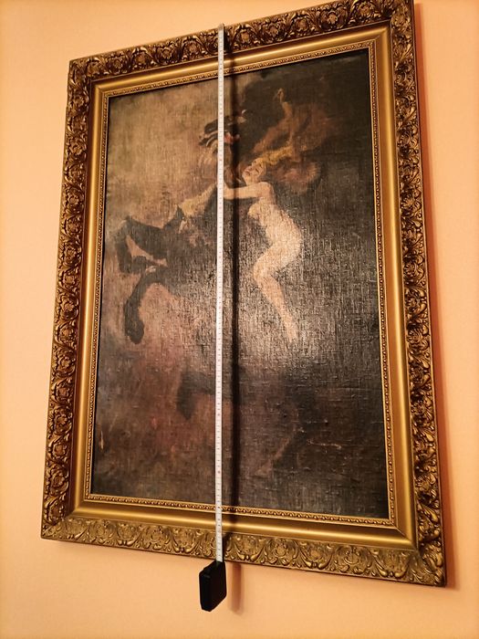 Stary, duży obraz w ramie