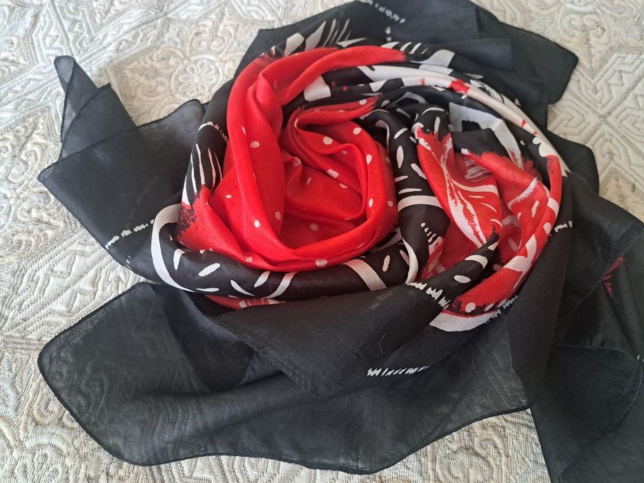 Платок великий 100% silk.  Квіти.
