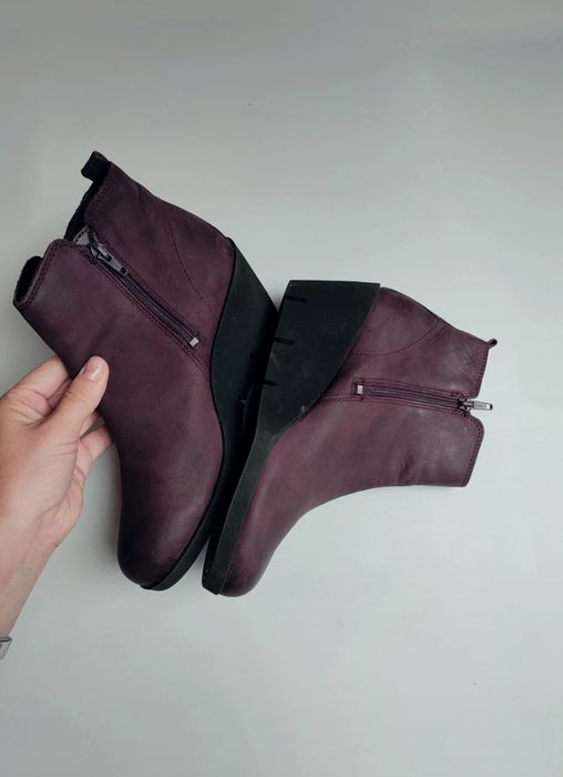 Botki na koturnie rozmiar 38 ECCO skóra naturalna