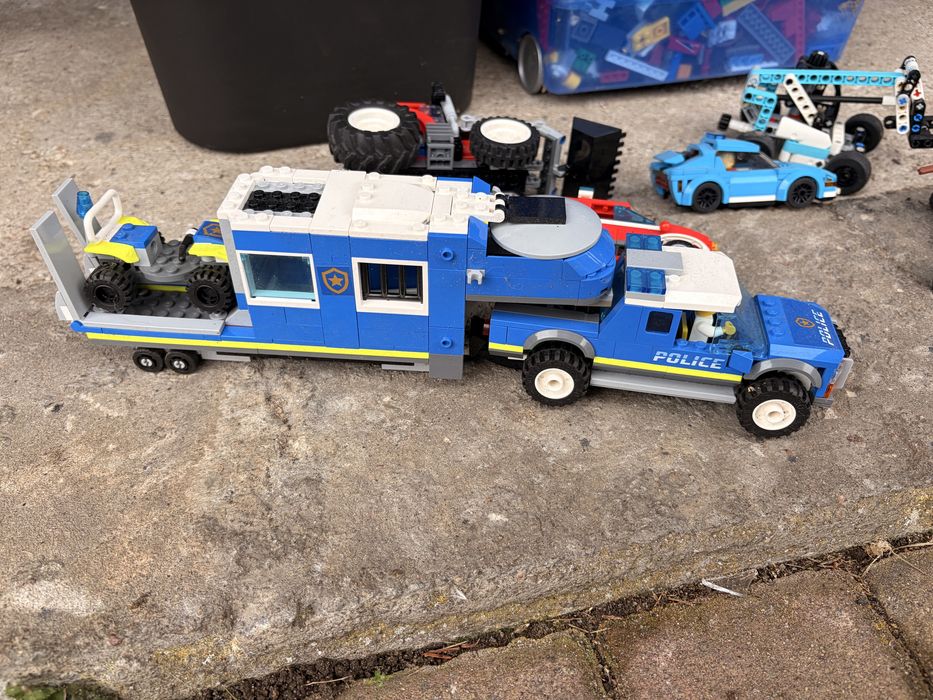Lego policja traktor ciezarokwa