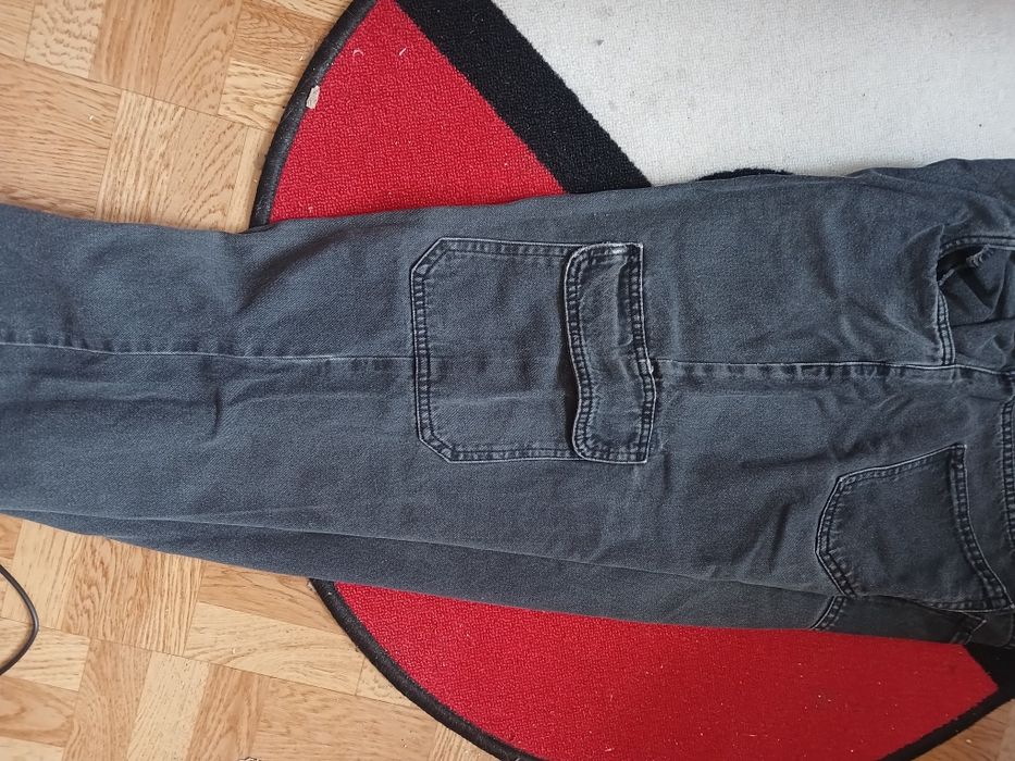 Широкі штани y2k