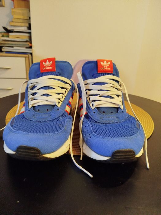 Buty firmy Adidas Retroset