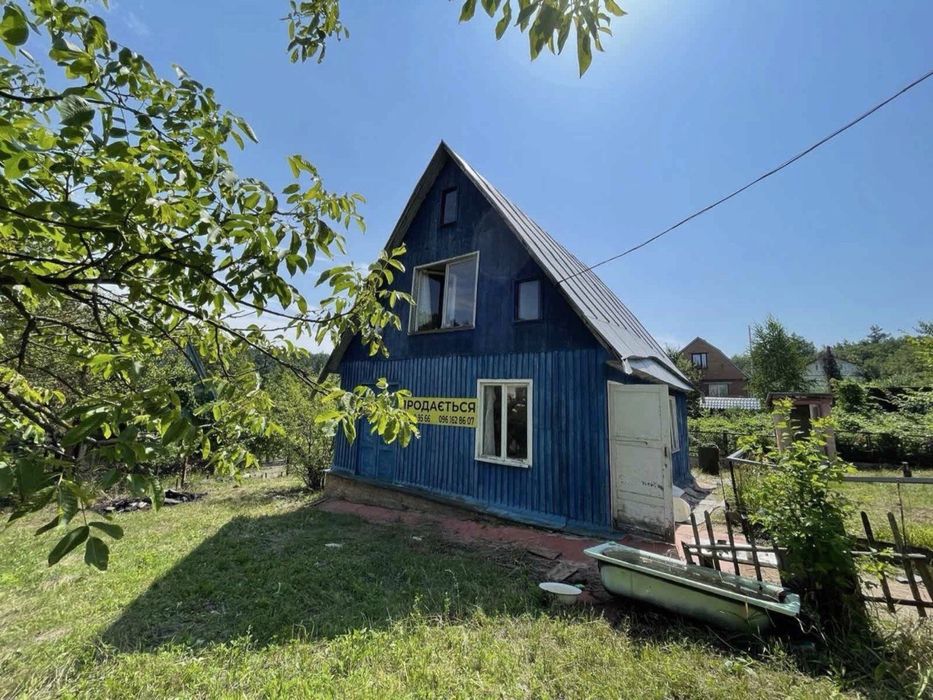 Продаж Музичі  двох суміжних ділянок 12 соток з будинкаии Садовий кооператив с. Музичі Власник