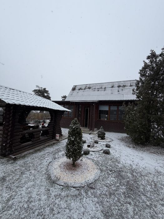 Продам дом Безлюдовка.С ремонтом.