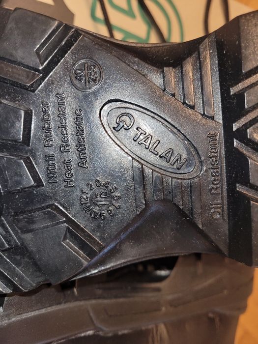 Черевики Талан, 40р.,чорні, нові