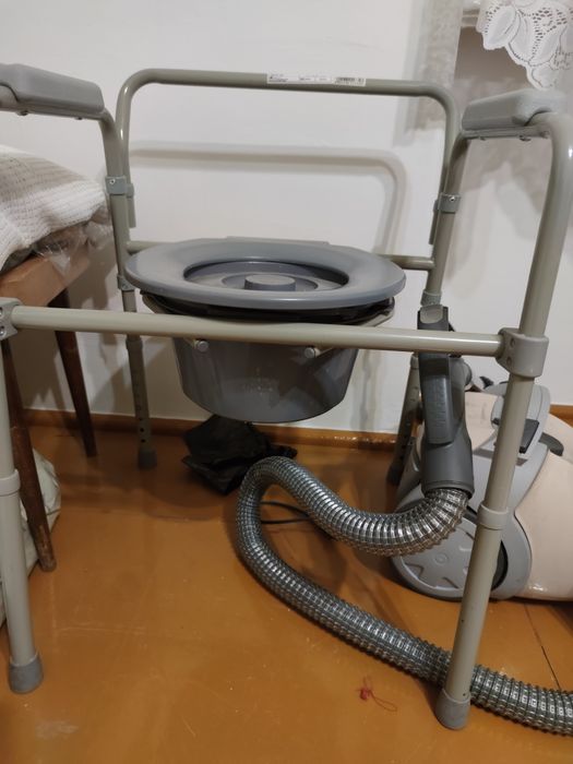 przenośne WC szare krzesło toaletowe (sanitarne) odbiór Kłodzko