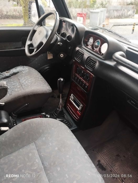 Hyundai Galloper 7 lugares