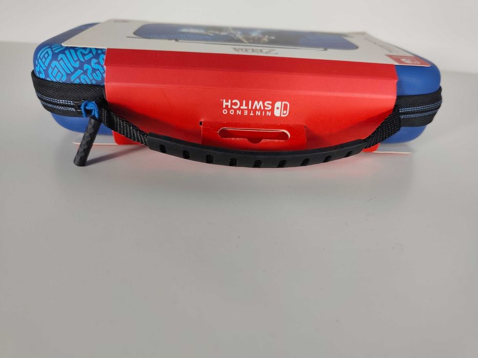 Bolsa Zelda Link Hero Travel Case Plus GLOW Nintendo Switch PDP
