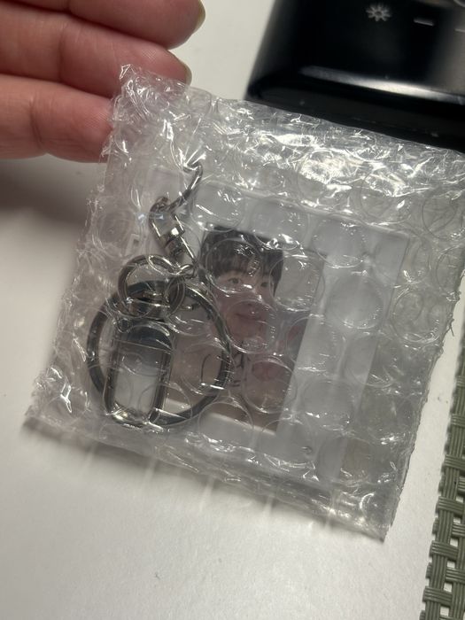 BTS Arirang Weverse Pob keyring brelok Jin