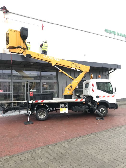 Wynajem podnośnik zwyżka podest ruchomy rusztowanie