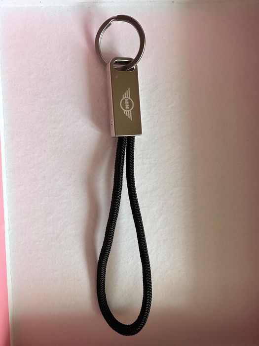 Оригінал 80272445685 BMW Брелок на ключі MINI міні