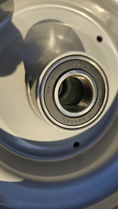 Koła łożyso 18x8.50-8  przyczepka nowe na ośkę oraz piastędo wyboru !!!