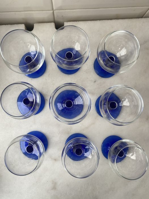 Conjunto Copos com pé em azul