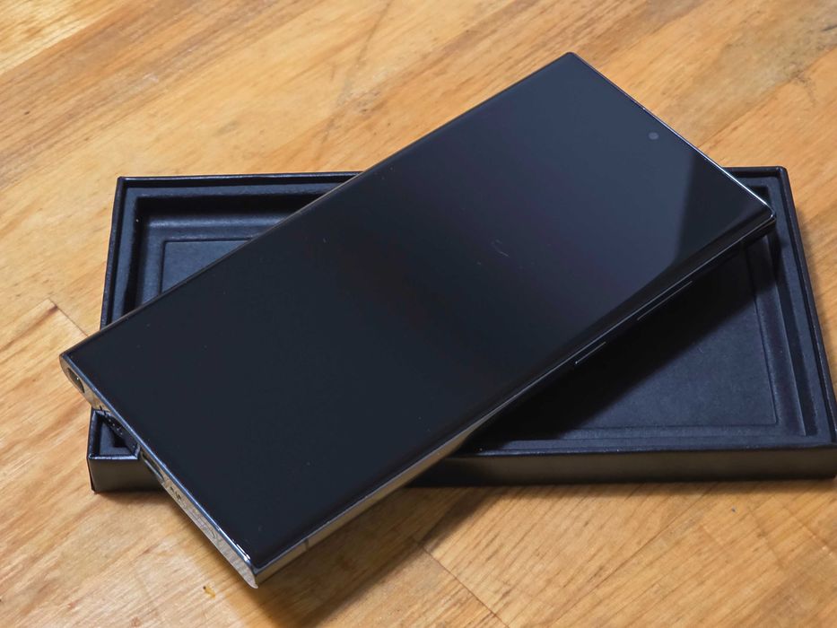 Європа. Samsung Galaxy S23 Ultra 8/256GB Green, 2sim.