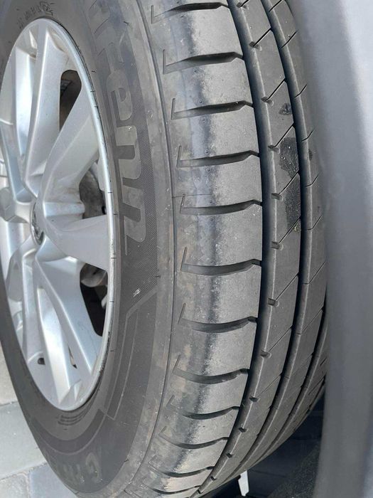 Продам Nissan Rogue