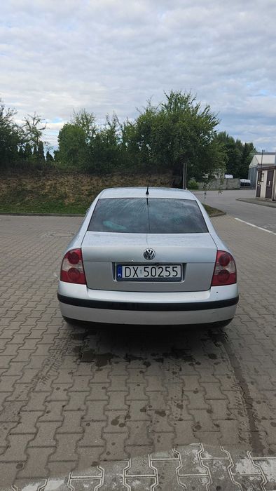 Volkswagen Passat B5 LIFT 1.6+LPG nowe opony android długie opłaty 2004