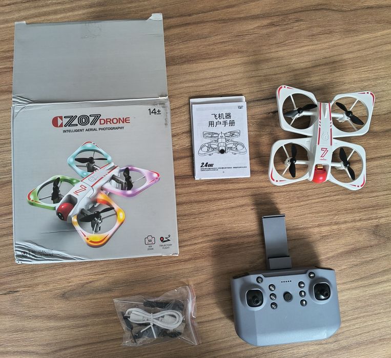 Dron Mini CZO7 z kamerą