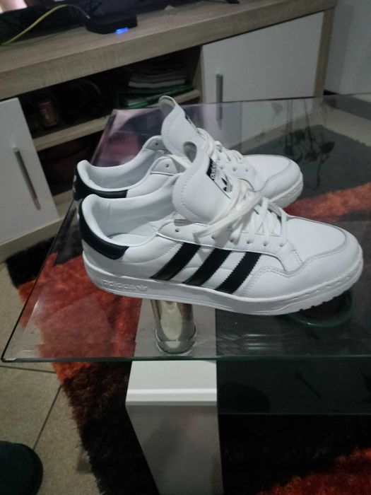 Sapatilhas Nike e Fila