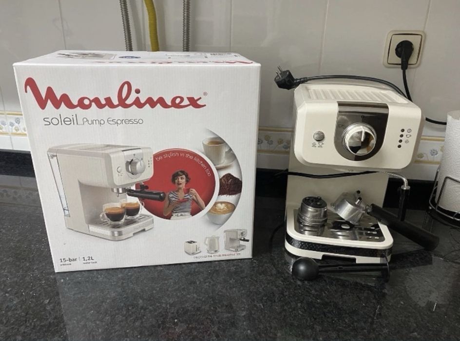 Máquina de Cafe Manual Moulinex