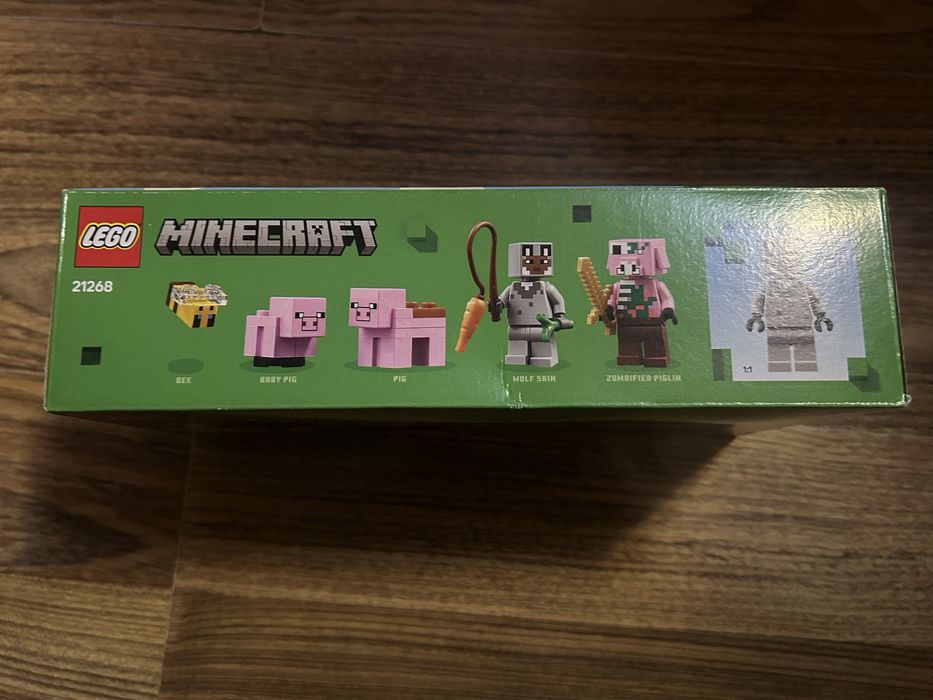 Конструктор LEGO Minecraft Будинок для поросят