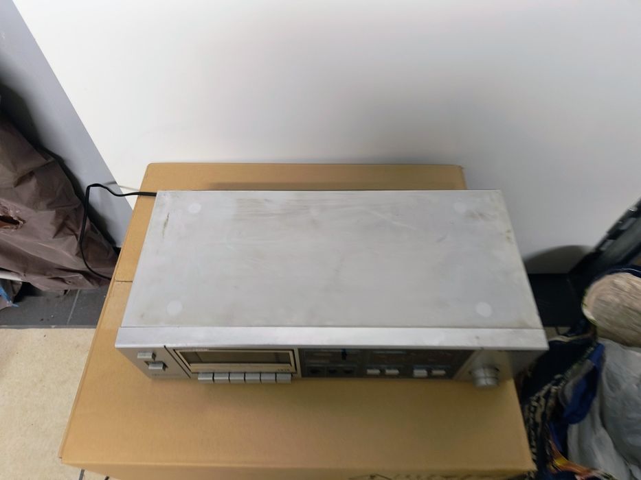 Sanyo RD220 magnetofon