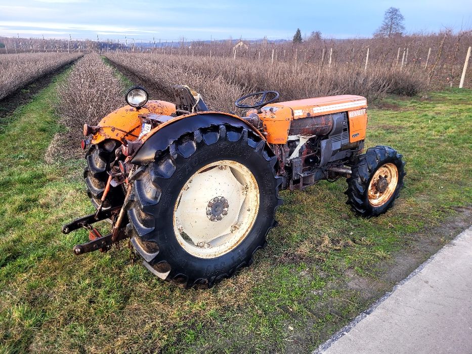 Renault S490 4x4 do chmielu sadowniczy