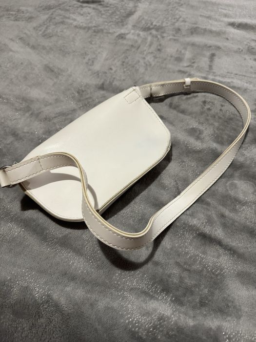 Сумка і бананка