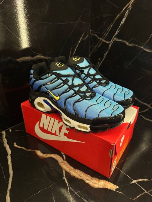 Snekersy Nike TN