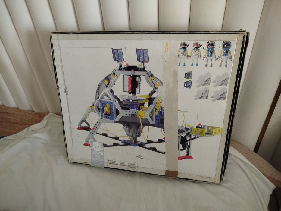 Playmobil 3079 space station  com caixa