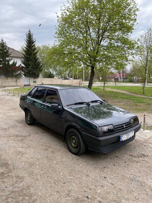 Продам ваз 21099