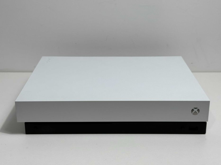 Konsola Xbox One X 1TB | 2 x PAD | Komplet | GWARANCJA | ODNOWIONA