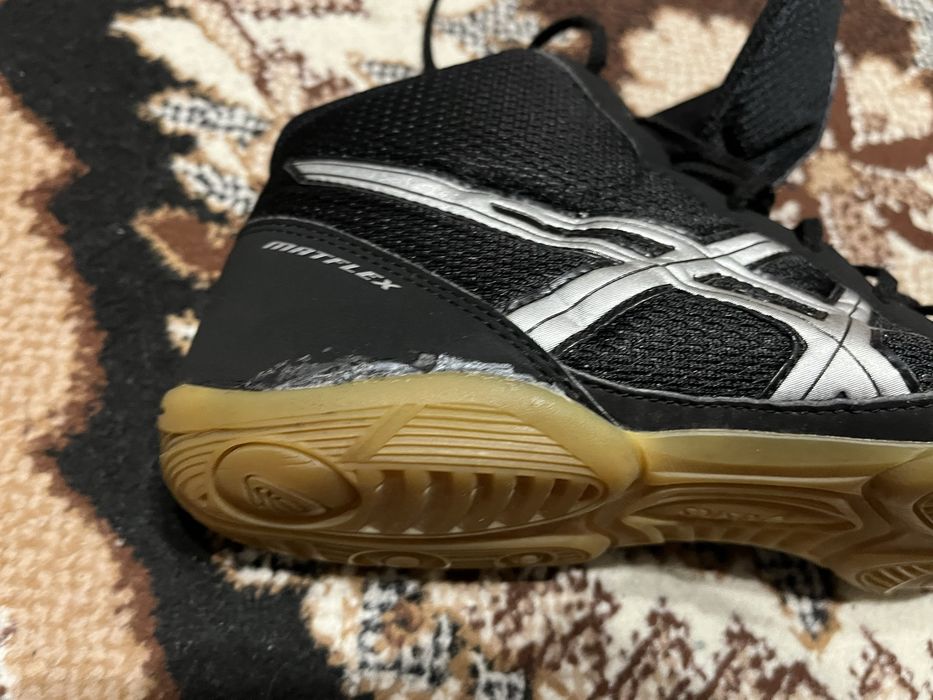 Борцовки asics 45 р 28.5см