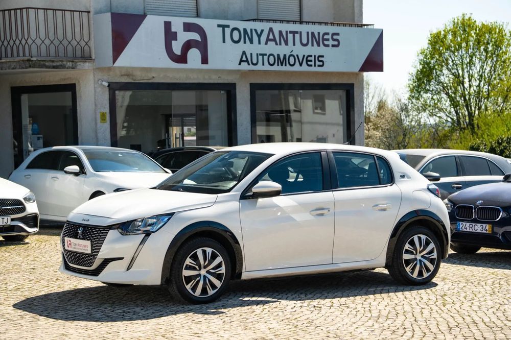 Peugeot e-208 50 kWh Active