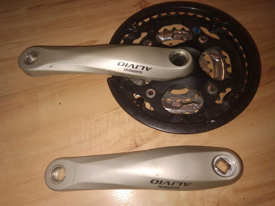 Mechanizm korbowy Shimano Alivio FC-M411.