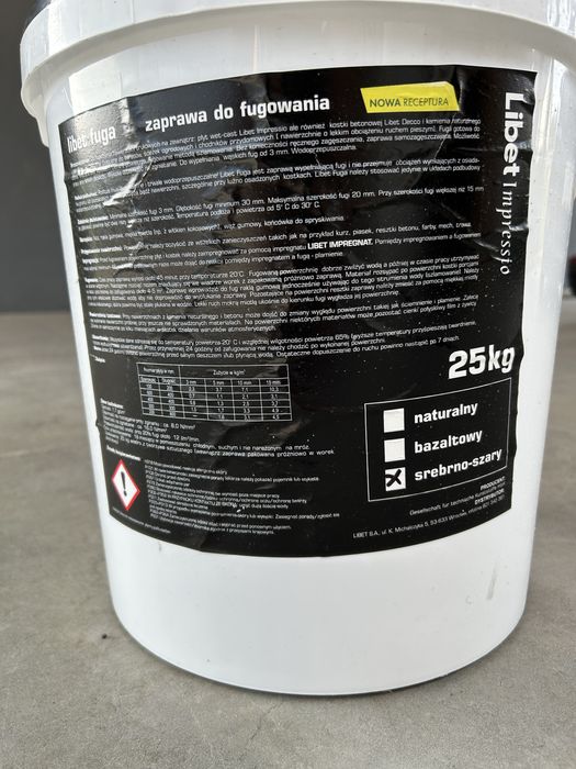 Fuga Żywiczna Libet 25 kg Srebrno-szara