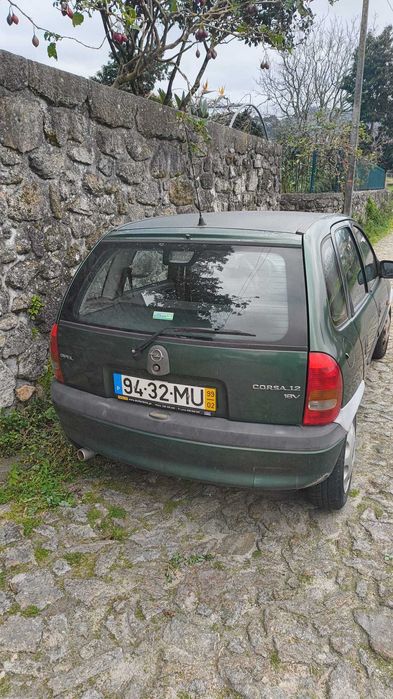 Opel Corsa 1999 — Nacional | 1 único proprietário