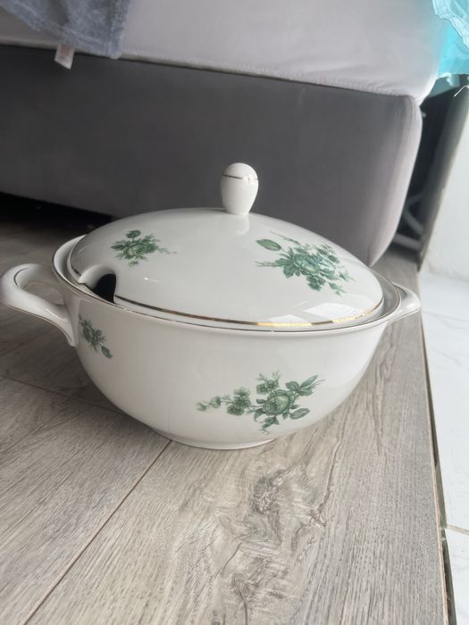 Супниця салатниця миска