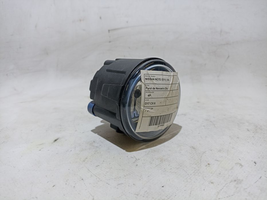 Farol nevoeiro frente direito NISSAN Note (E11, NE11)
