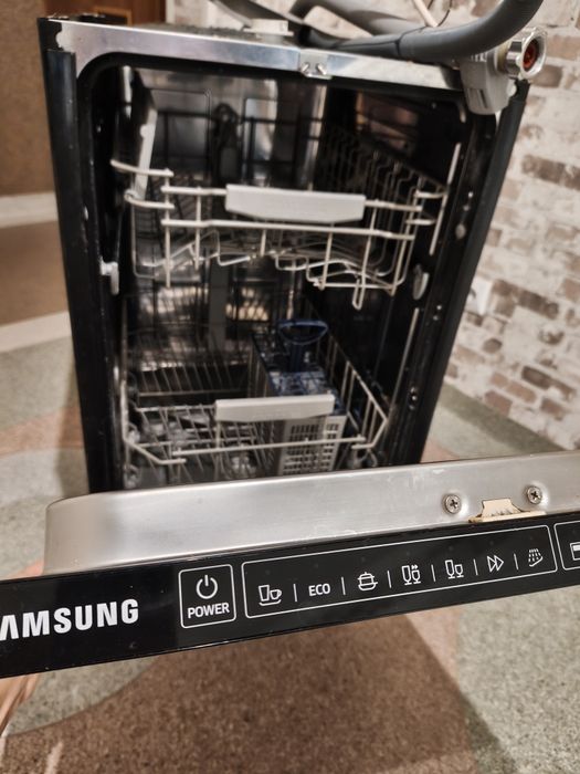 Zmywarka Samsung DW50K4050BB