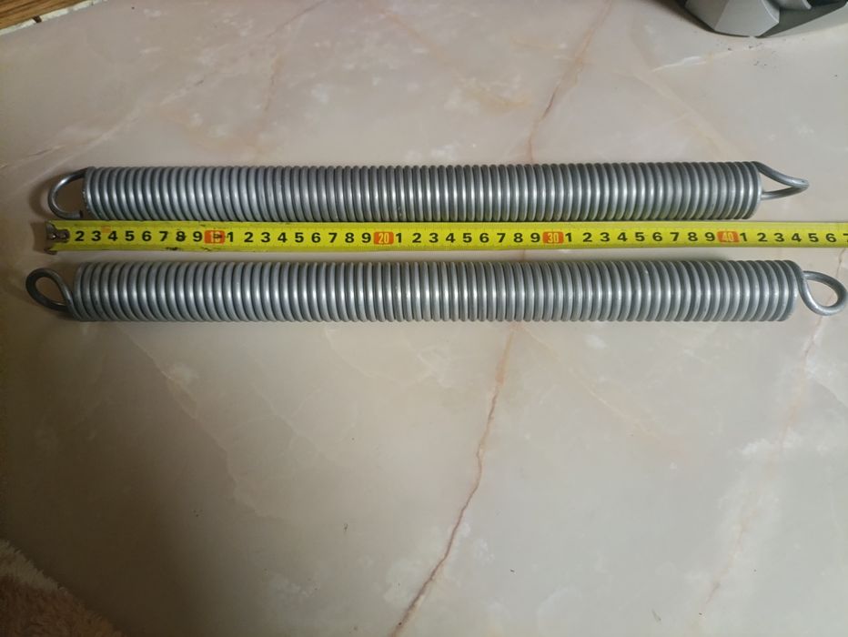 Sprężyny nowe do bramy garażowej 44cm