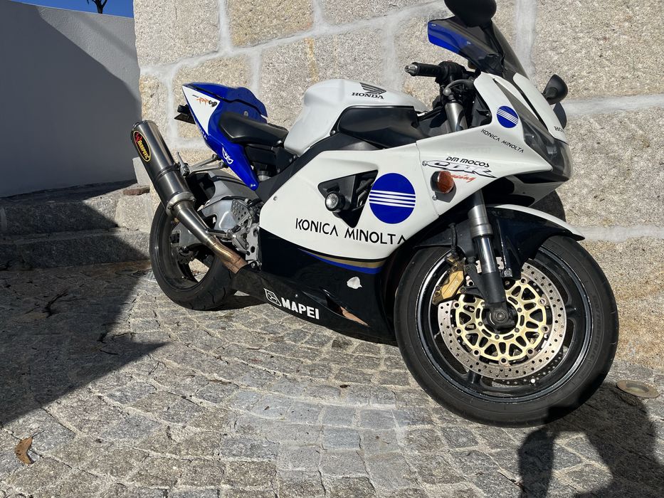 Honda cbr 954 konica  minolta