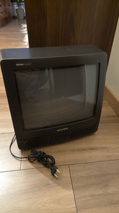 TV CRT Salora Nokia Antiga Retro para jogos