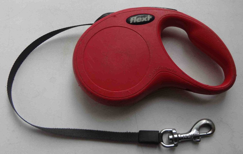 Поводок рулетка для собак Flexi Classic S с лентой
