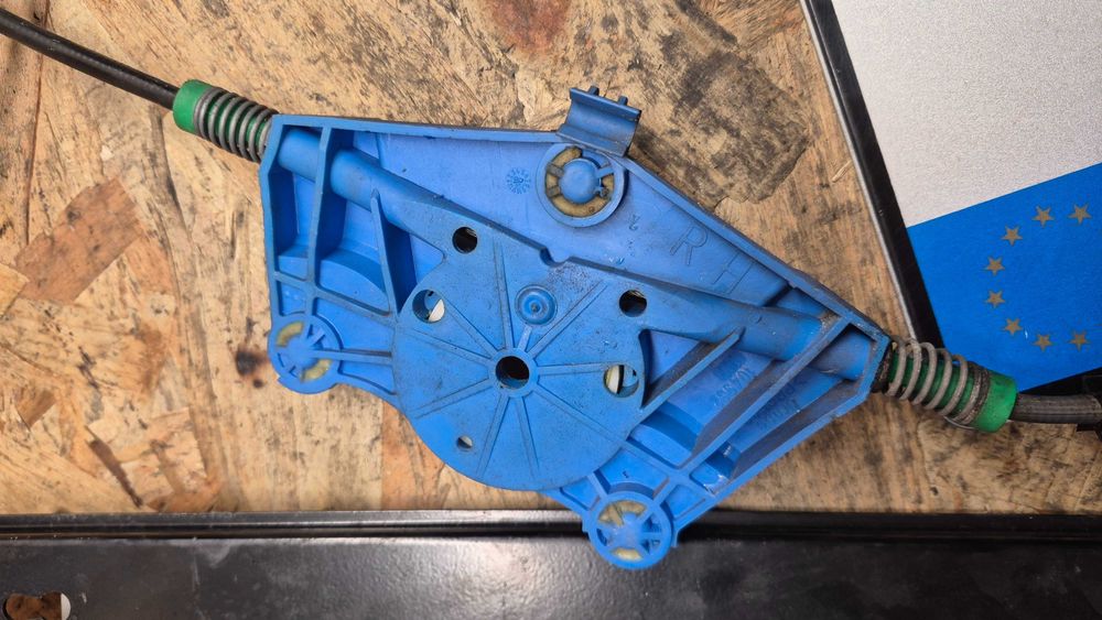 AUDI A4 B6-B7 (8E)-ELEVADOR VIDRO FRENTE ESQUERDO 8E0.837461B ORIGINAL