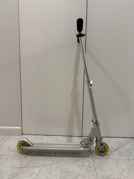 Hulajnoga JD Bug Junior Street 100 (leciutka z aluminium)