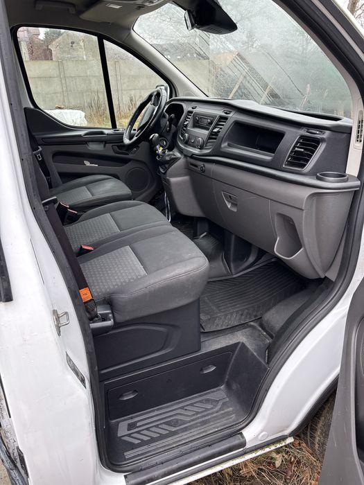 Ford transit custom chłodnia izoterma 2018