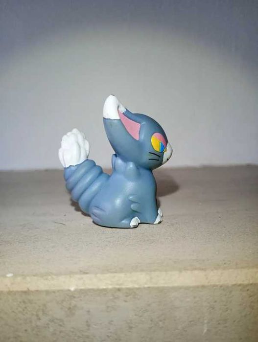 Pokémon finger puppet / brinquedo / figura pokémon Glameow da bandai