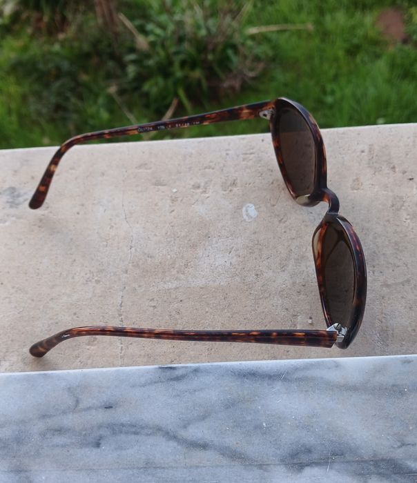 Óculos de sol da GUESS