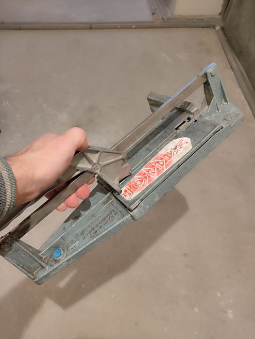 Плиткоріз ручний Мontolit